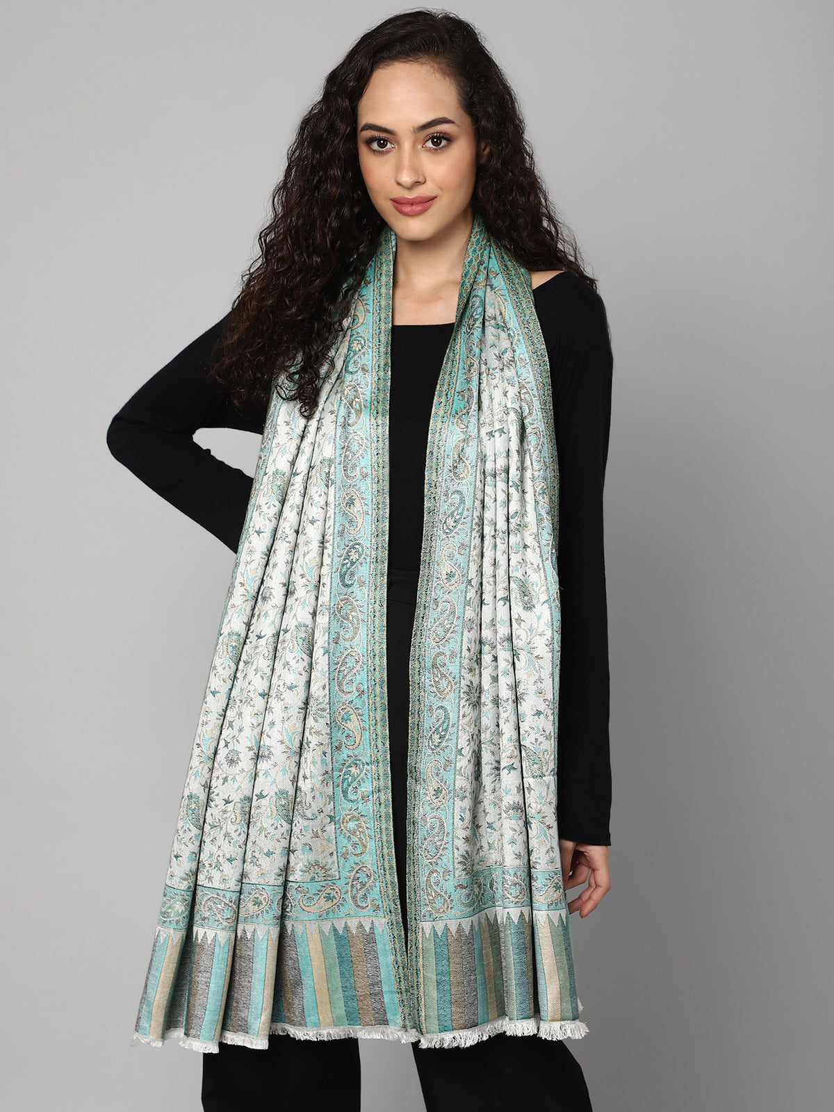 Green & off-white floral and paisley jacquard reversible jamawar