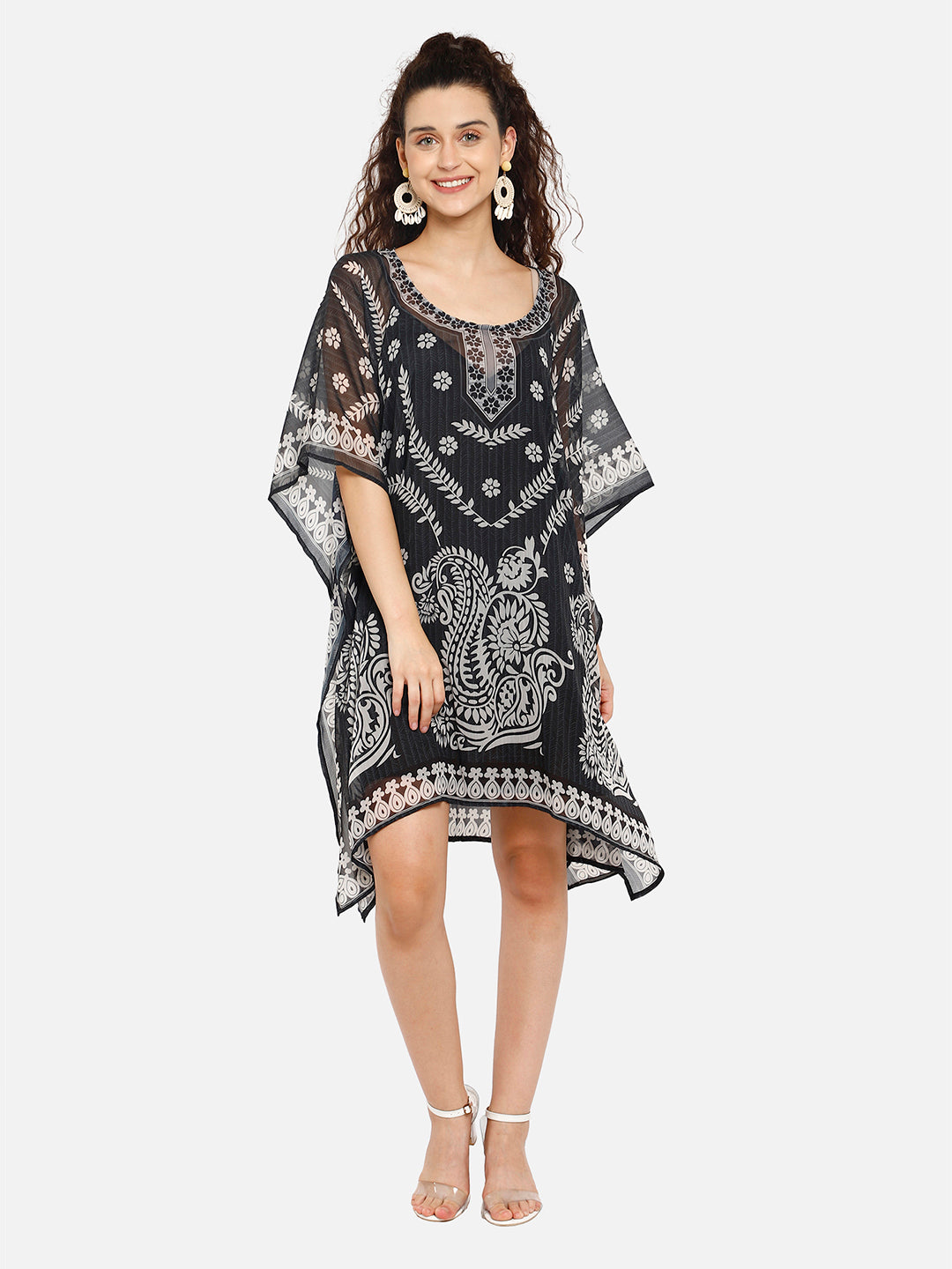 Black and White Freesize Polyester Kaftan