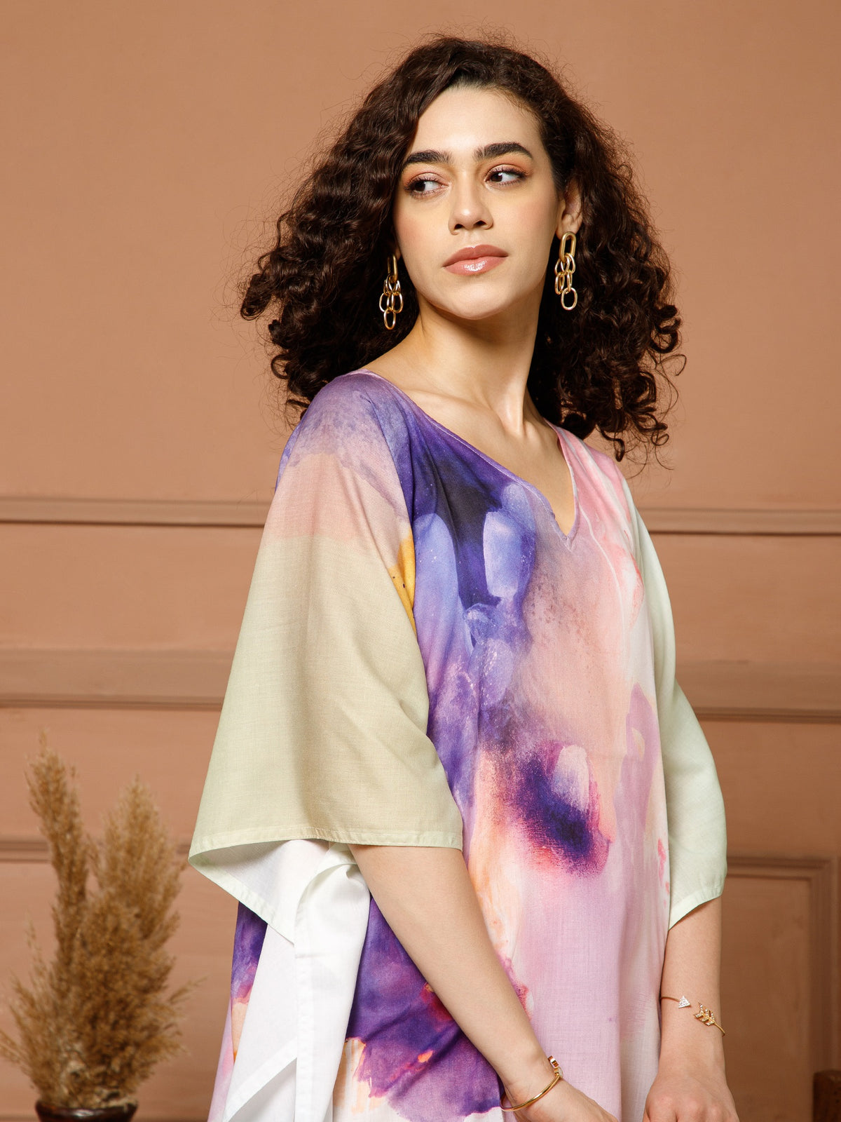 Aditi Wasan V-Neck Cotton Lavender-Purple Midi Kaftan Kurti