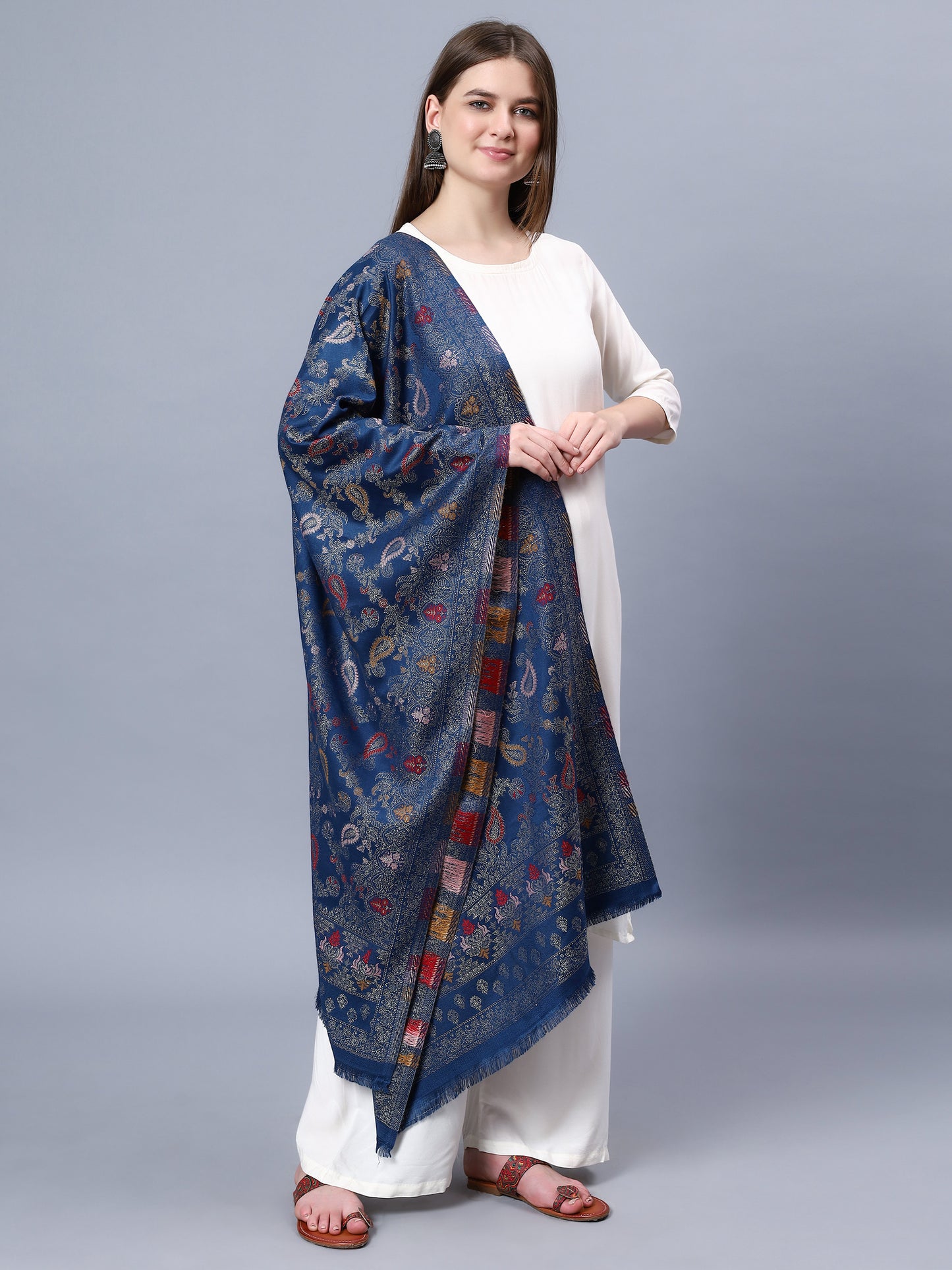 Multicolor viscose stole with paisely and floral jacquard pattern