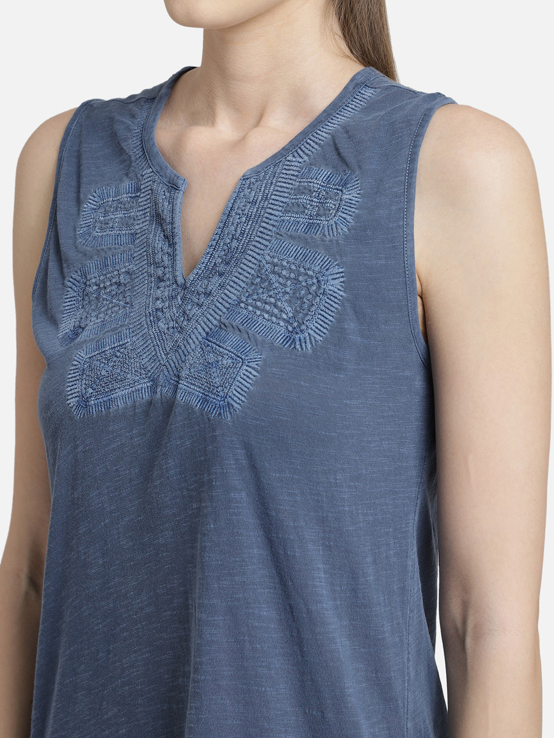Blue Embroidered viscose knit casual top