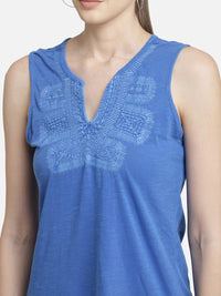Blue Embroidered viscose knit casual casual top