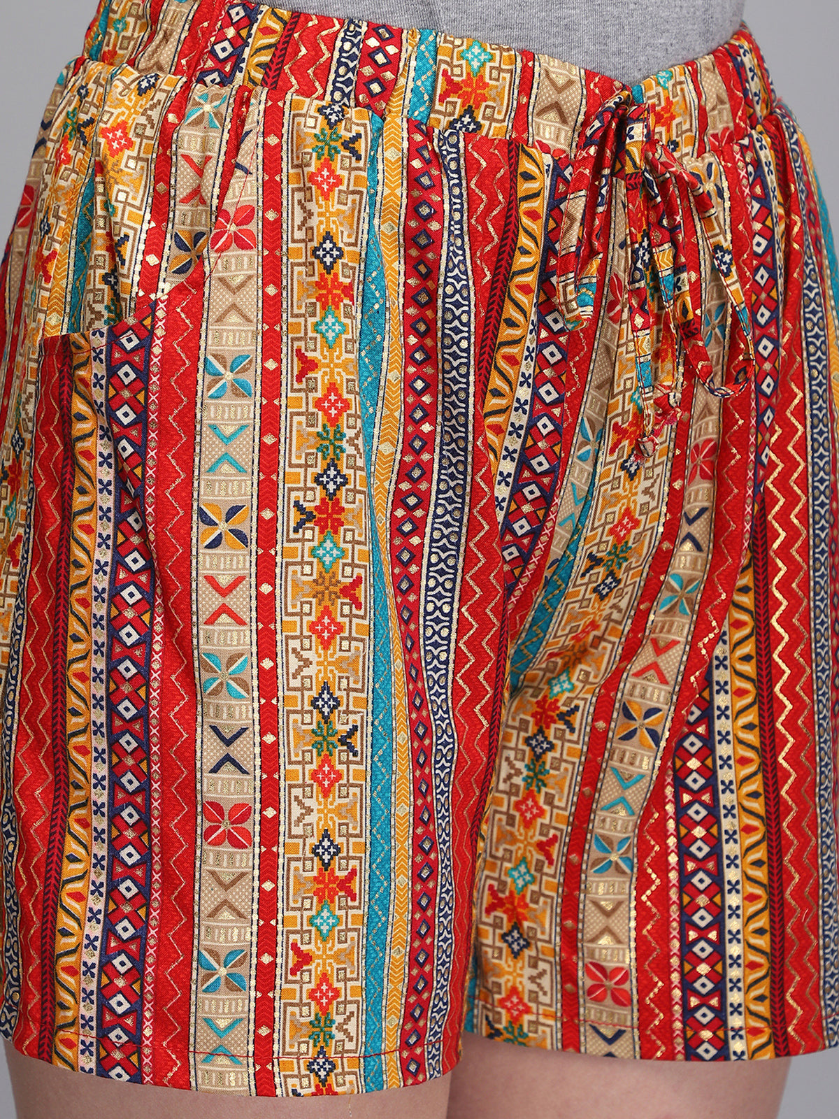 Printed & jacquard rayon shorts