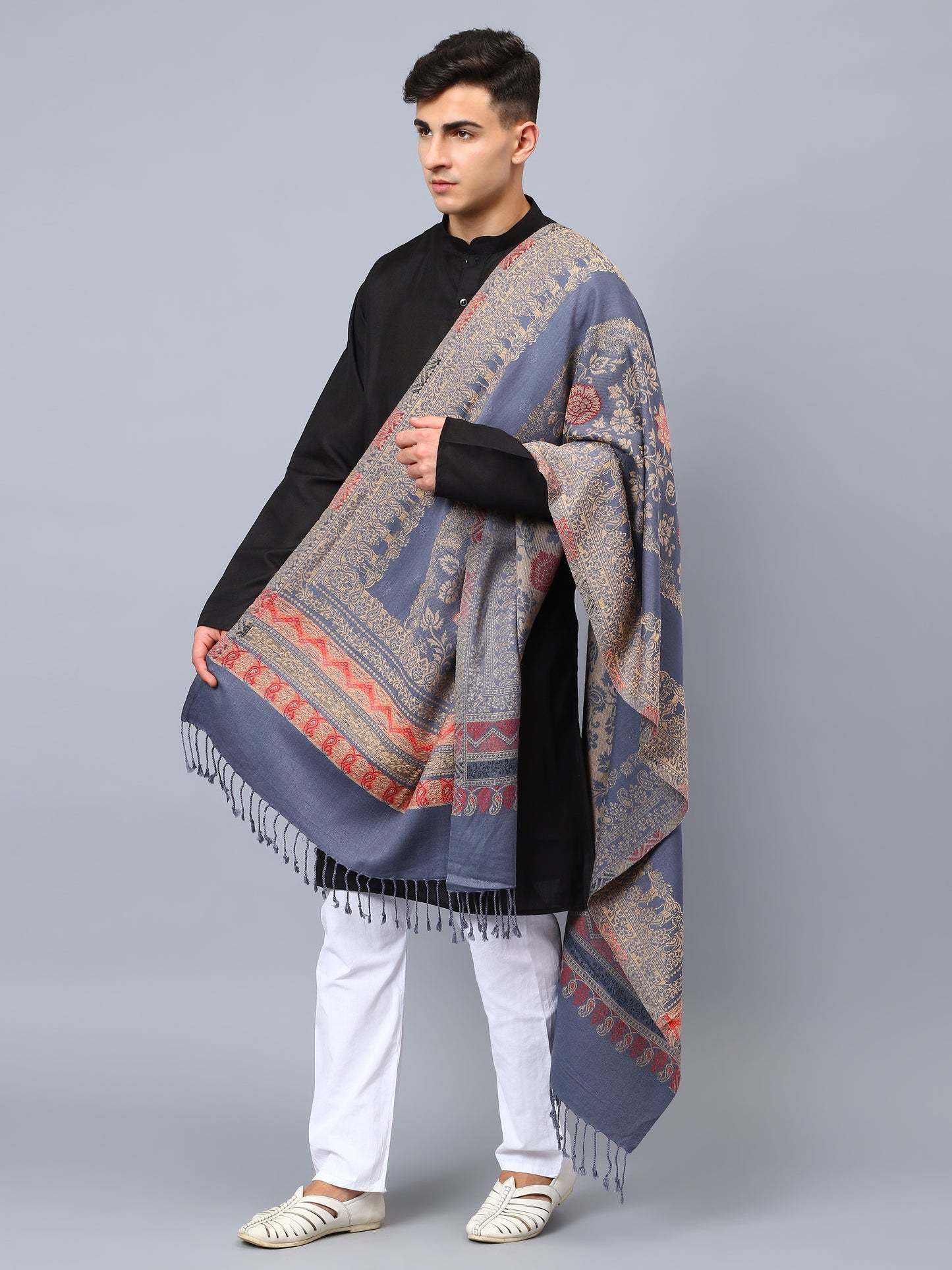 Mens grey viscose stole