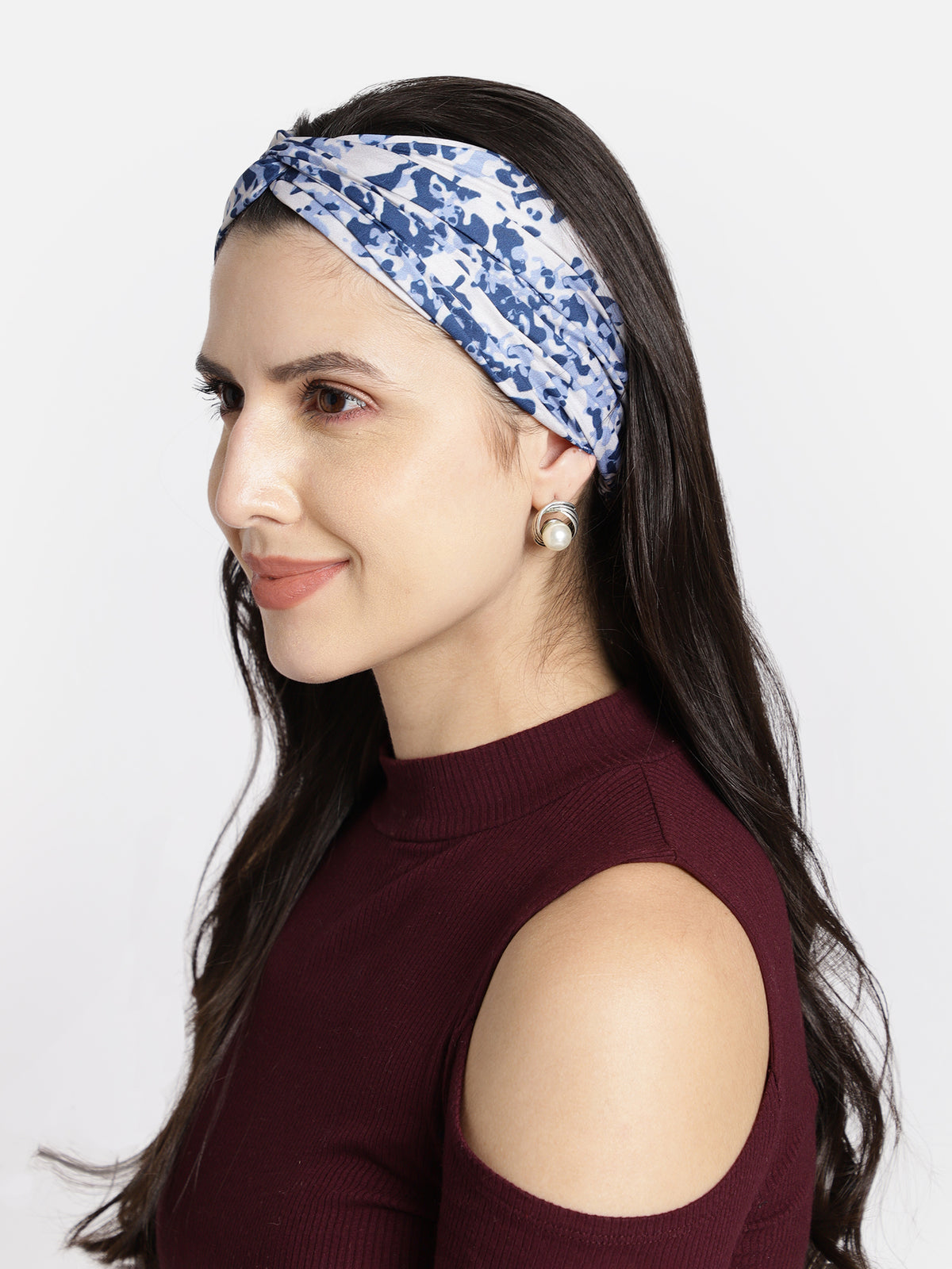 Off White Color Printed Headband and Scrunchy