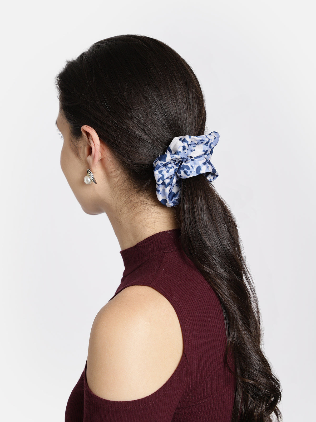 Off White Color Printed Headband and Scrunchy