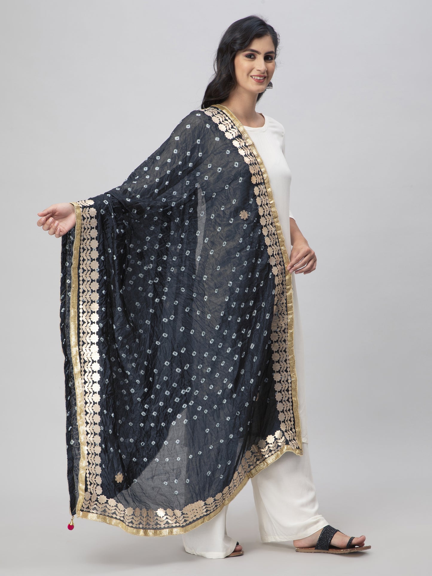 Grey Bandhani Silk Blend Dupatta