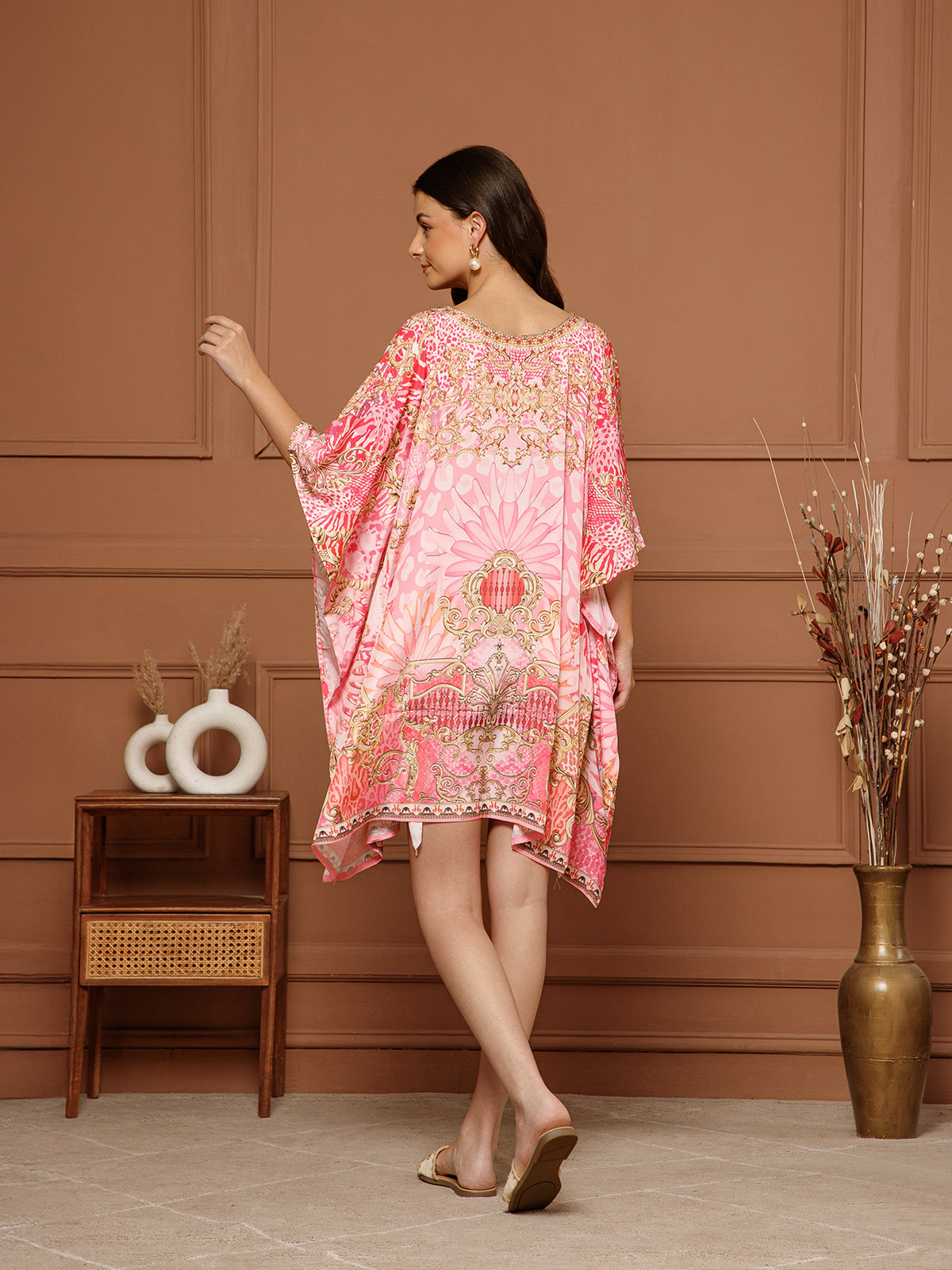 Women’s Pink Poly Silk V-Neck Kaftan Midi Dress