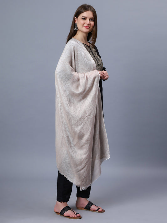 Beige viscose stole with paisley jacquard pattern