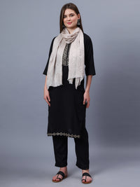 Beige viscose stole with paisley jacquard pattern