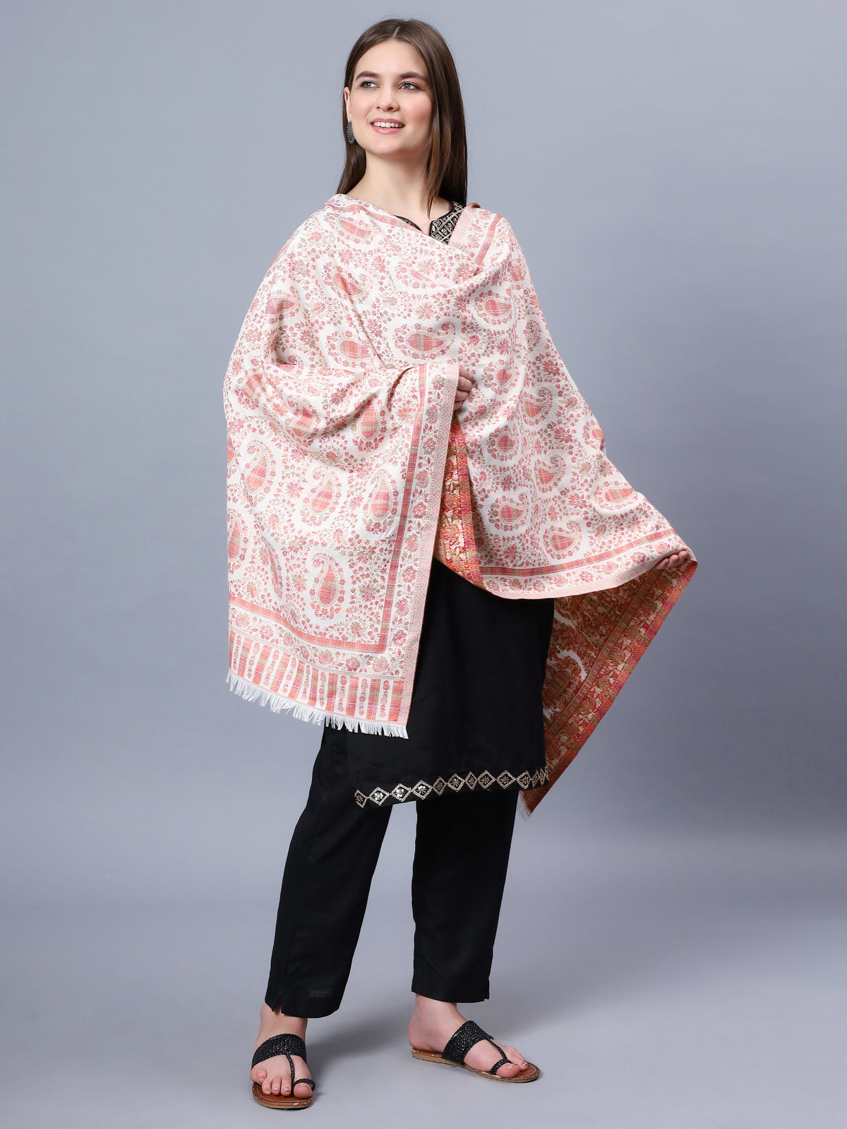 Off-white viscose stole with red paisley and floral jacquard pattern