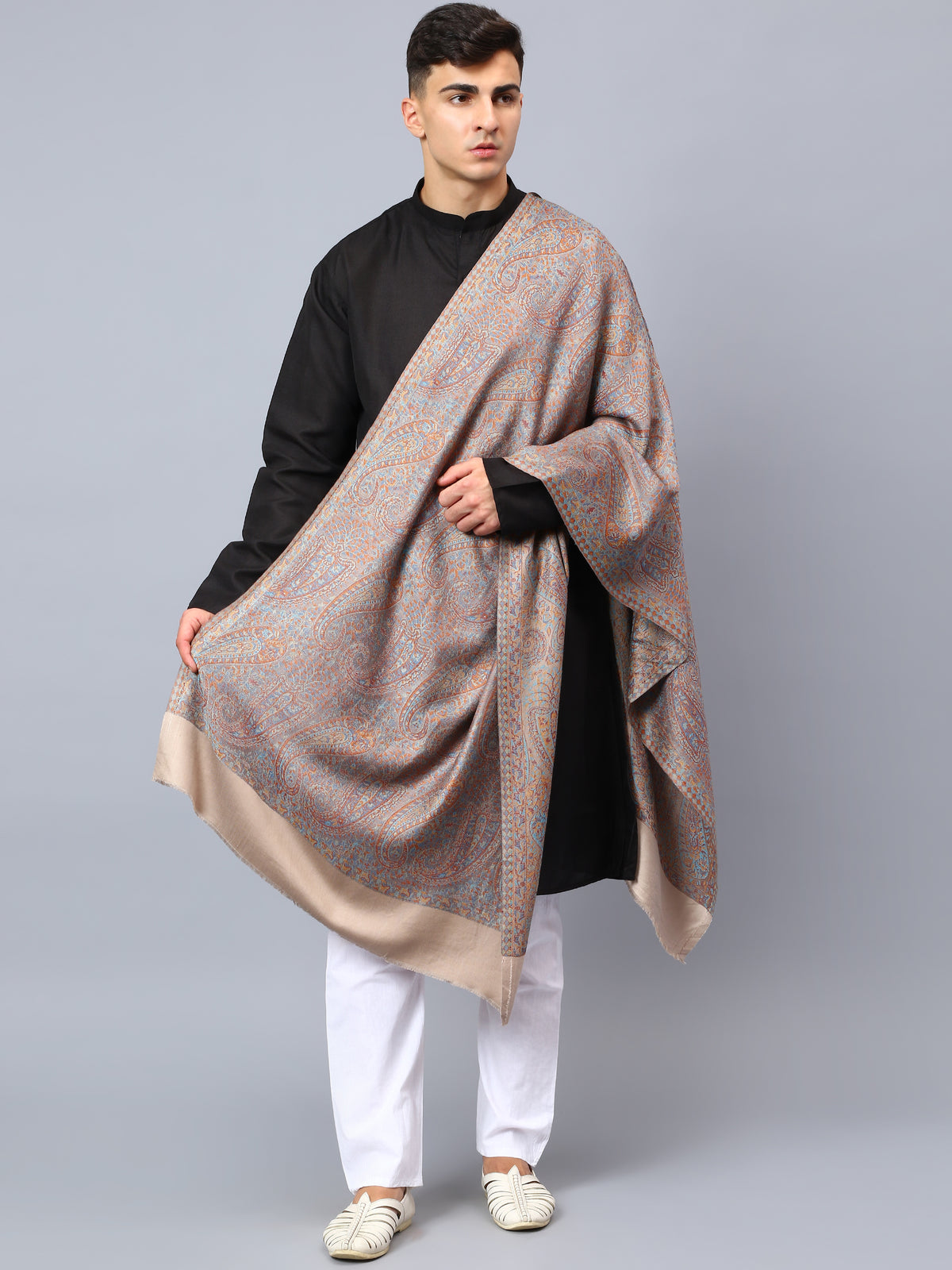 Grey viscose stole with a multicolor jacquard pattern
