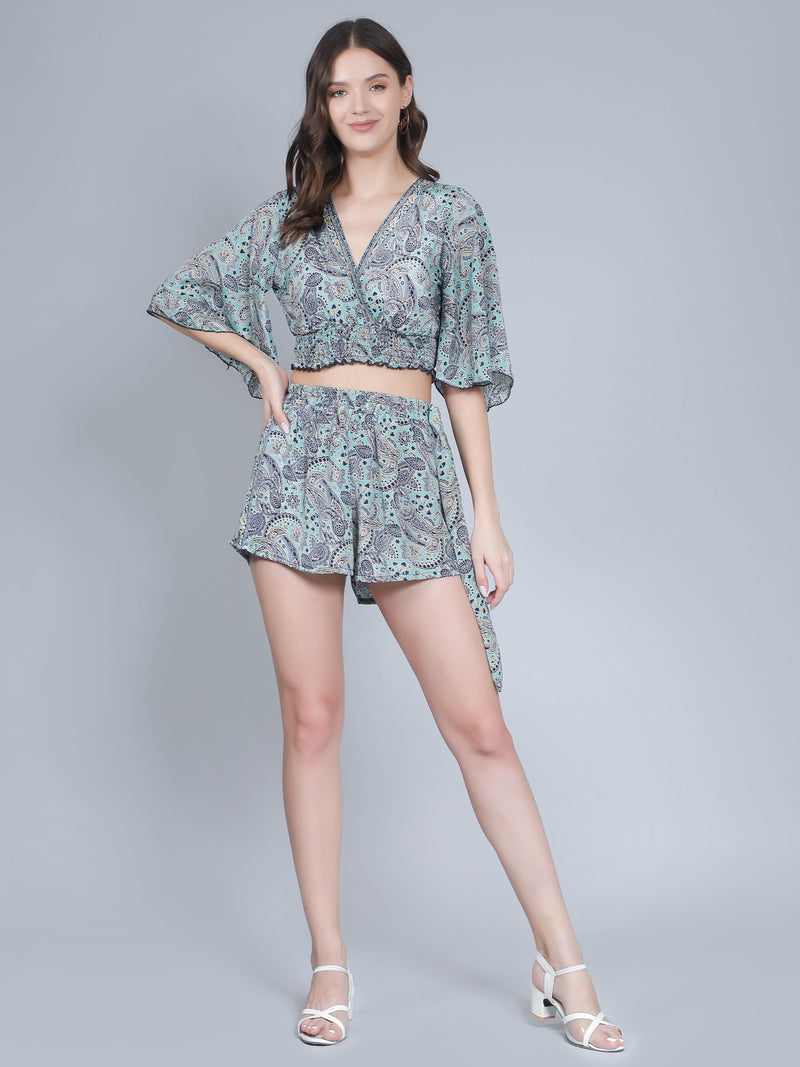 Women Printed Halter Top and Short Co-ords Set